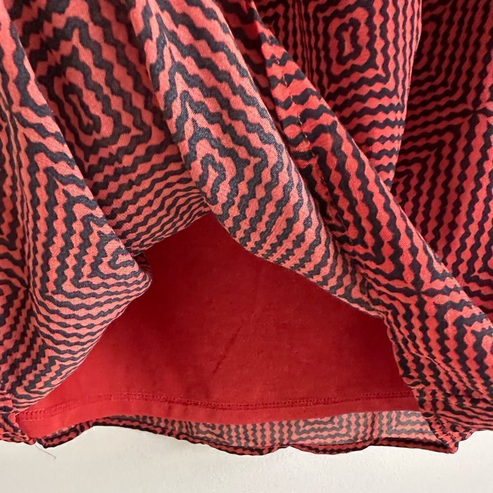 H&M Geometric Print Shift Dress || size 4 - Picture 10 of 11